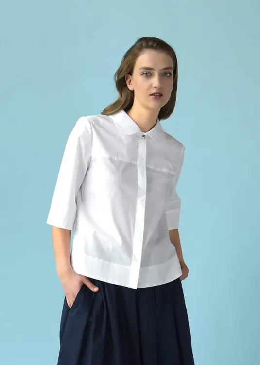 Koszula z okrągłym kołnierzykiem biała