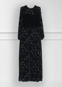 welurowa czarna6.jpg